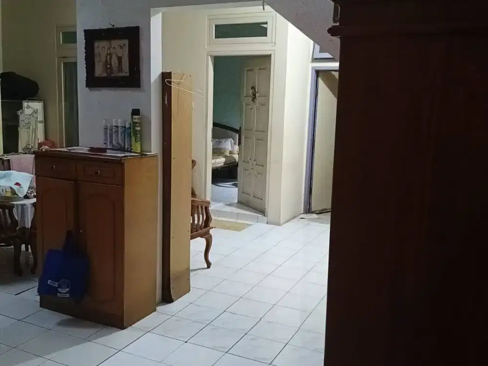 rumah strategis samping summarecon di Duta harapan bekasi