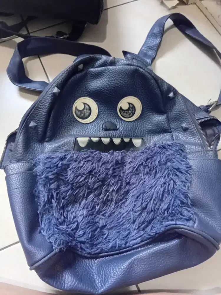 Berbagai macam tas perempuan