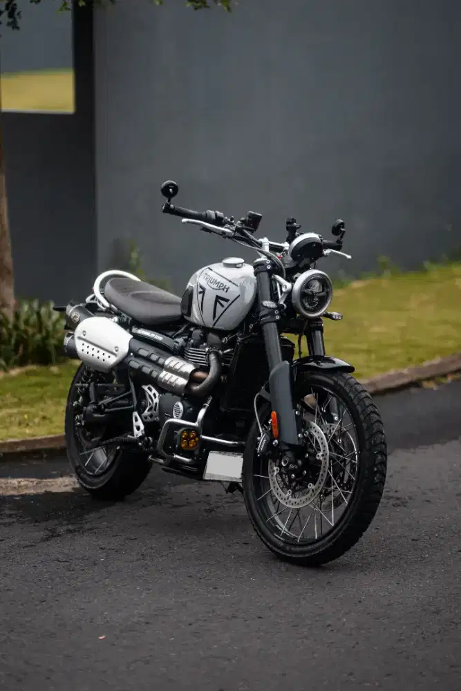 Triumph Scrambler X 1200 XE XC 900