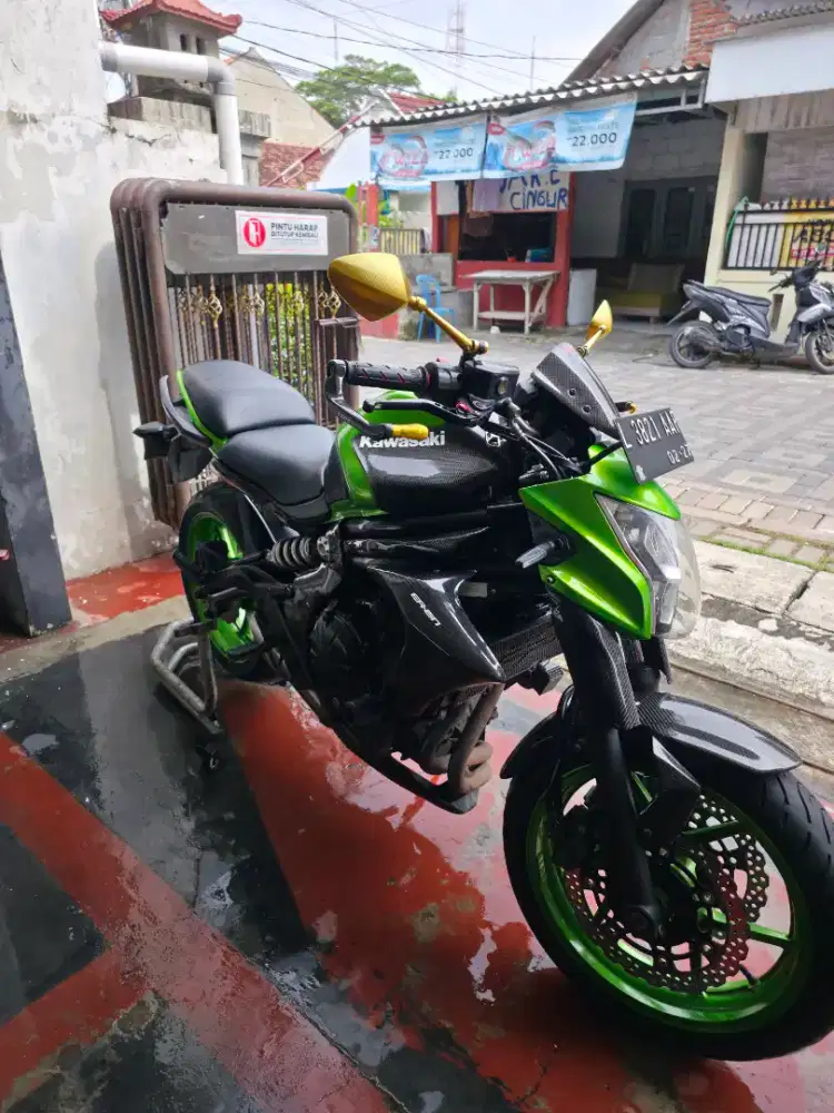 Kawasaki er6n tahun 2012
