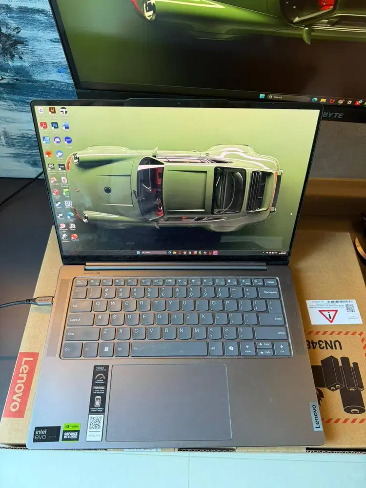 Jual Laptop Lenovo Yoga Pro 7i Ultra 7 155H 32 GB RTX4050