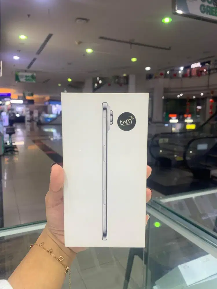 ready iPhone Air 256gb resmi iBox