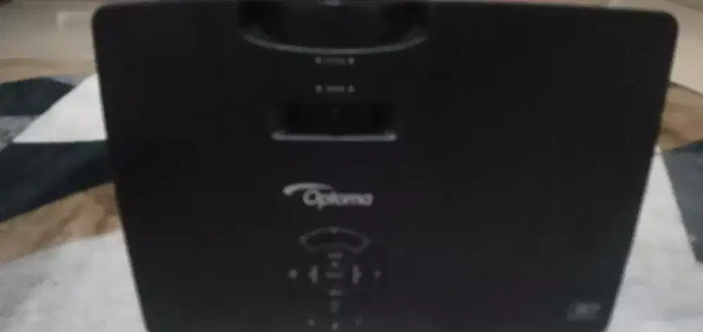 proyektor optoma hidup normal.