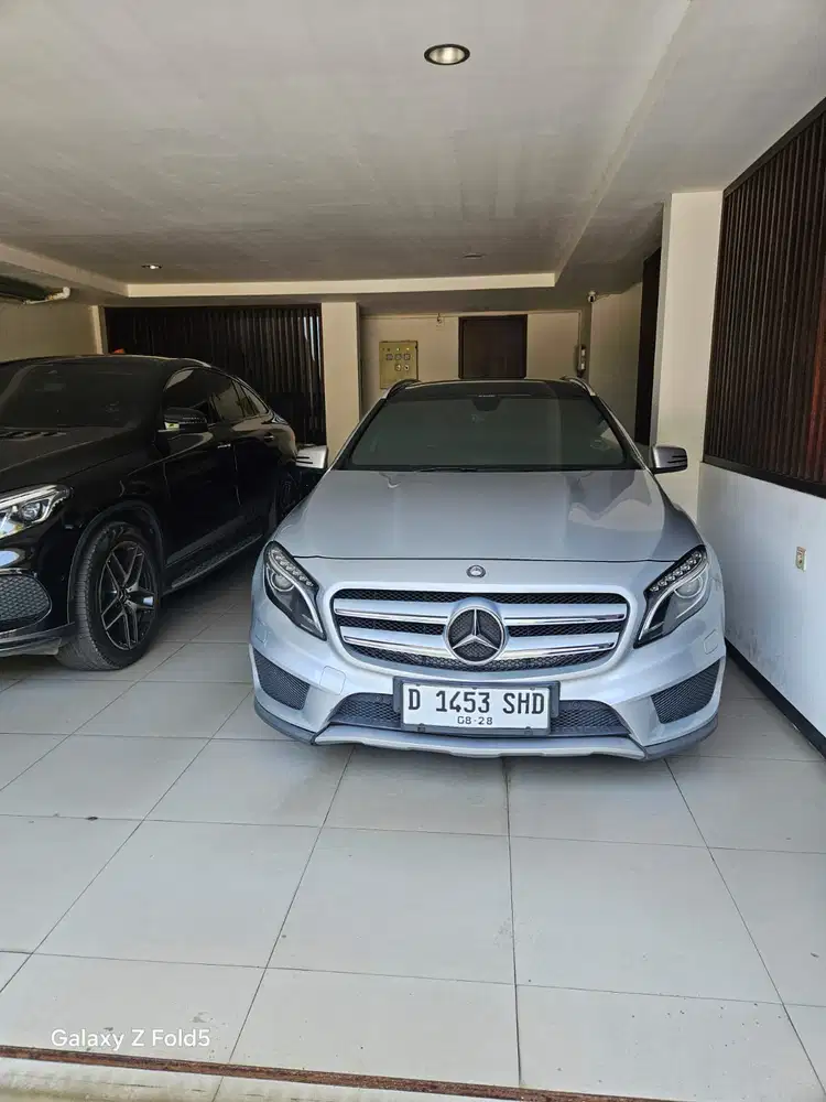 Mercedes-Benz GLA200 2014 Bensin
