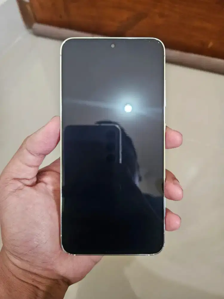 Samsung S23 5G 8/128GB resmi Sein hp charger mulus pemakaian