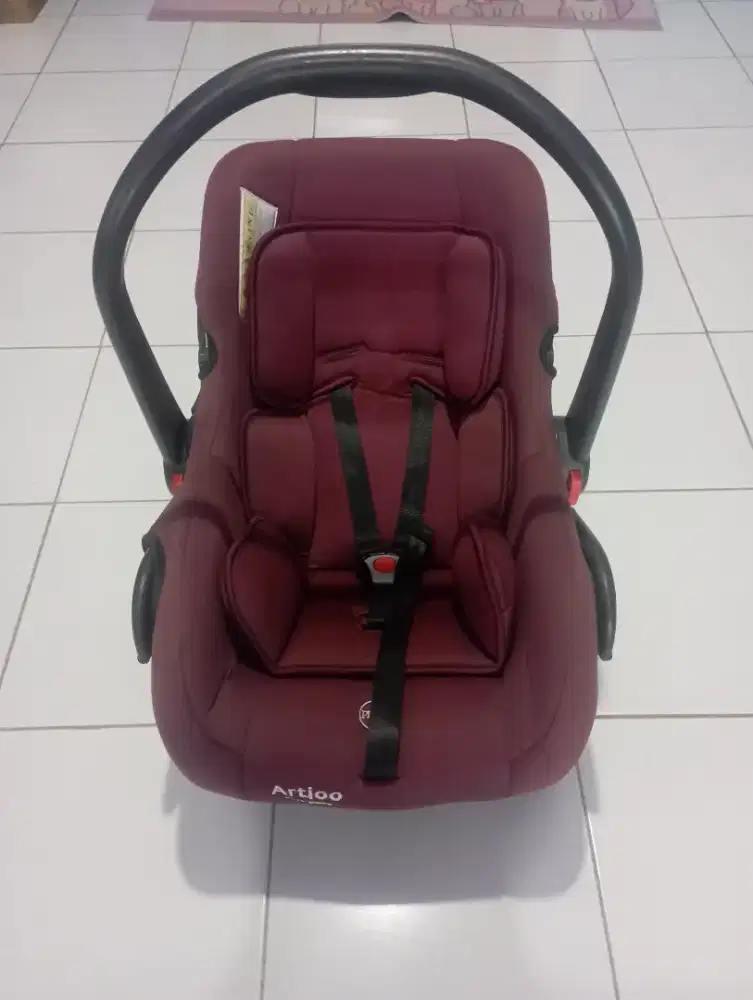 Car seat Baby Merk Artioo