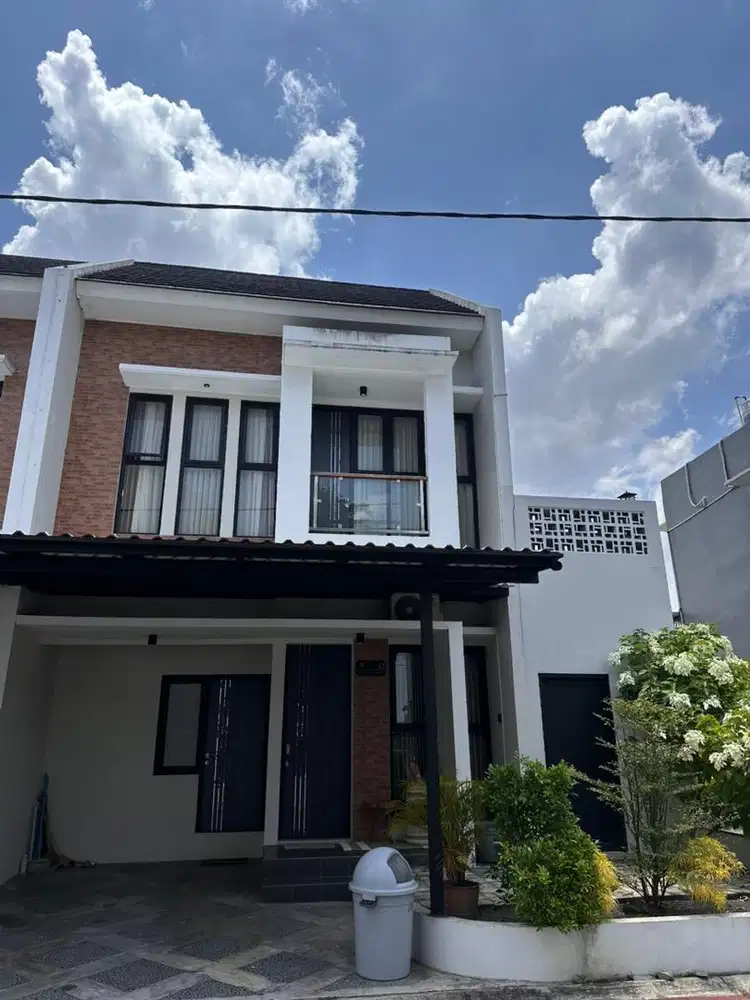 Disewakan Rumah semi furnished, Strategis, Nyaman, dan Terawat