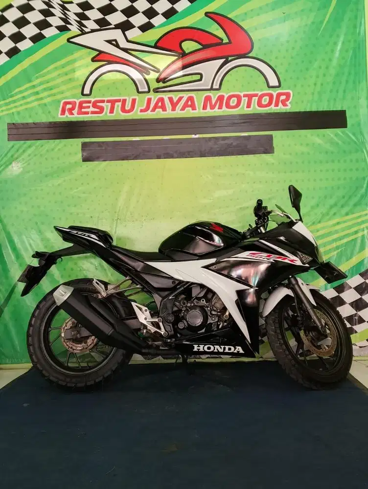 CBR 150 R th 2017 kredit dp 0 #rjm