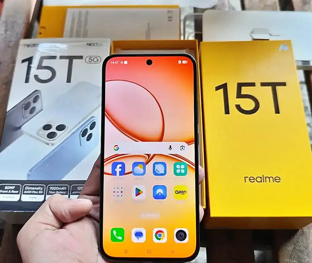 Realme 15T 5G baterai 7000mah ram 8/128 fullset like new