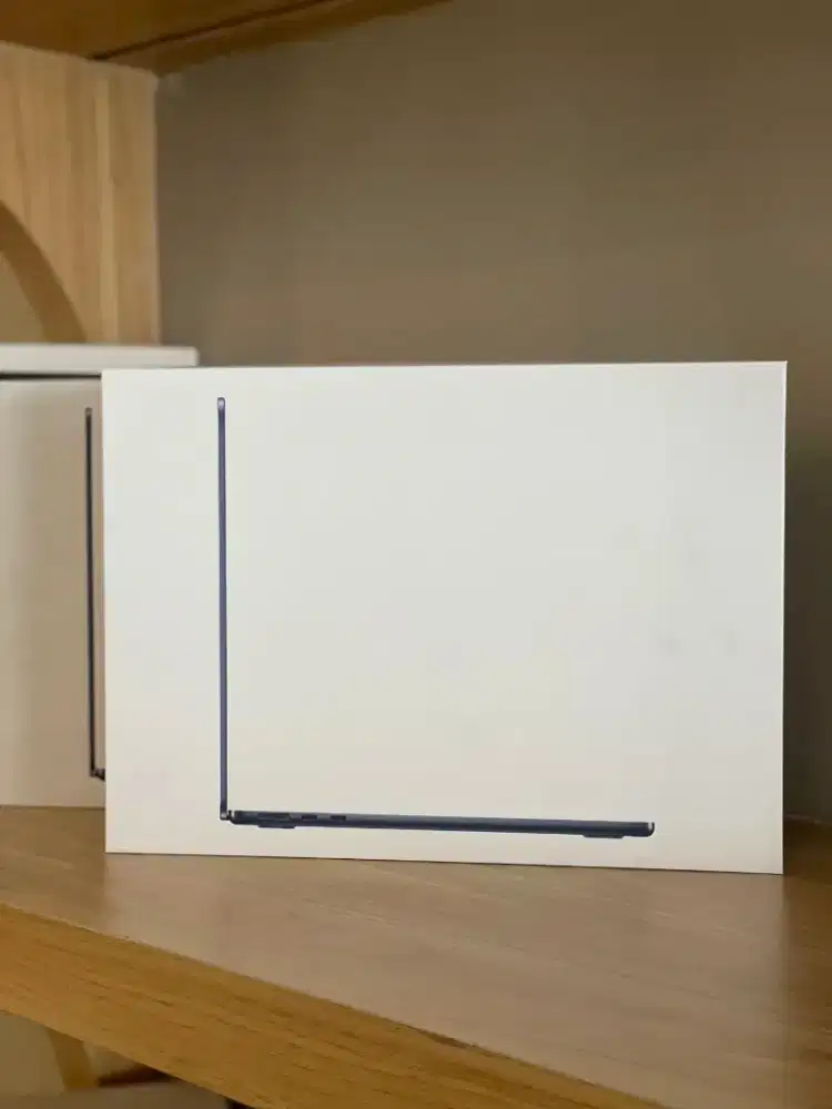 BNIB SEGEL MACBOOK AIR M4 16/256 (GARANSI INDONESIA 1 TAHUN)