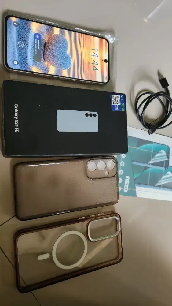 Samsung S24 FE 8/256