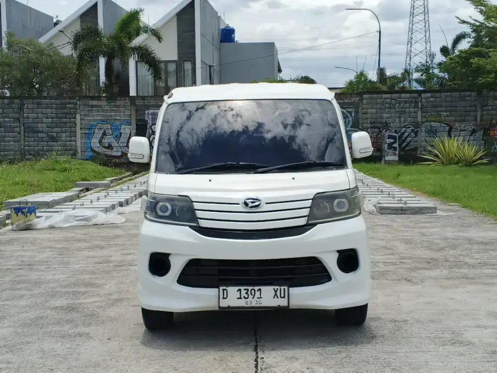 Daihatsu Luxio D 1,5 Manual 2015