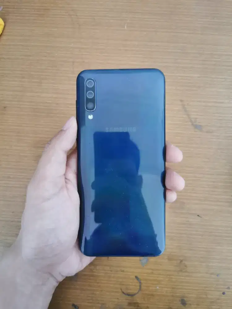 Samsung A50 4/64gb