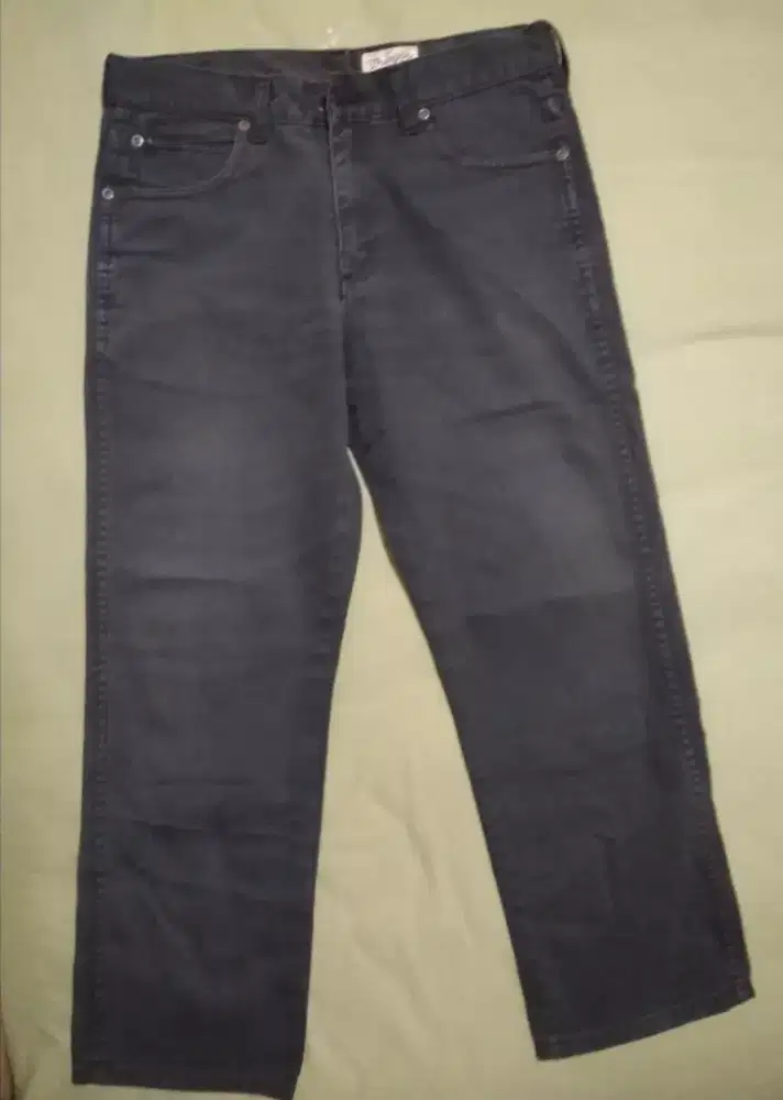 Celana jeans Wrangler