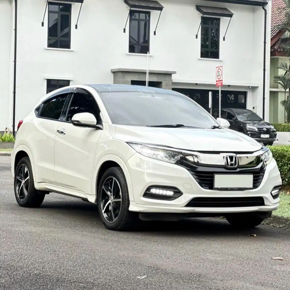 (CASH) Honda HRV Prestige 2019