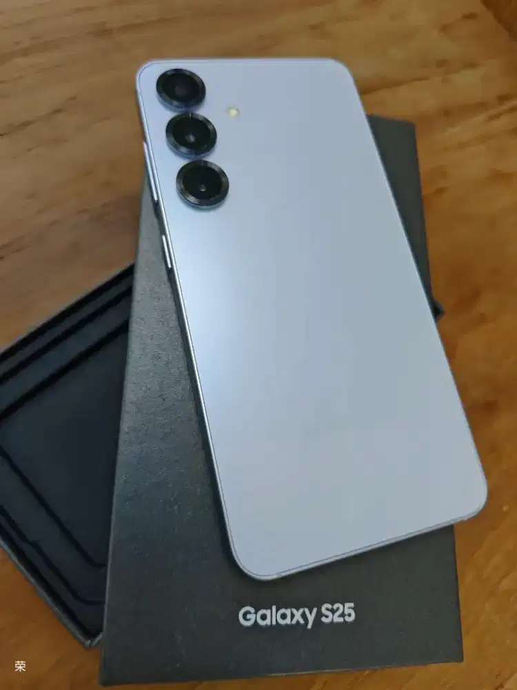 Samsung S25 5G 12/256 bekas resmi sein- ICYBLUE