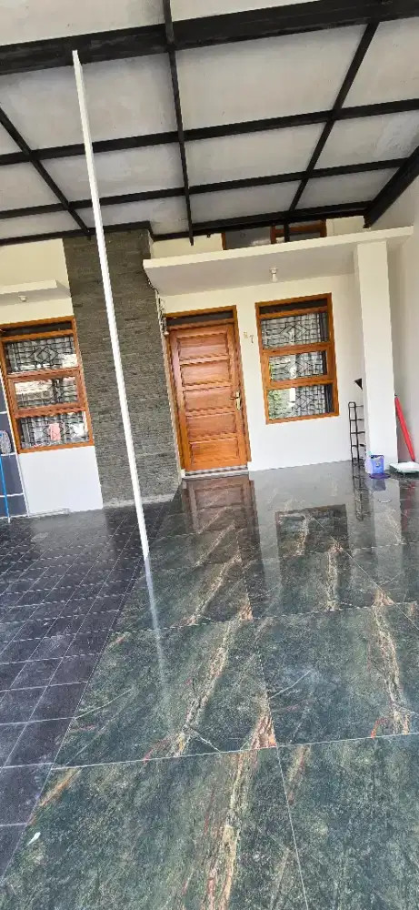 DIKONTRAKAN RUMAH CLUSTER DI KEDAWUNG