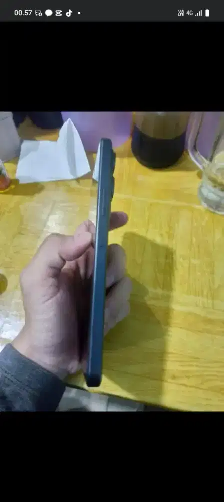 Vivo Y21d 8/128 Hitam