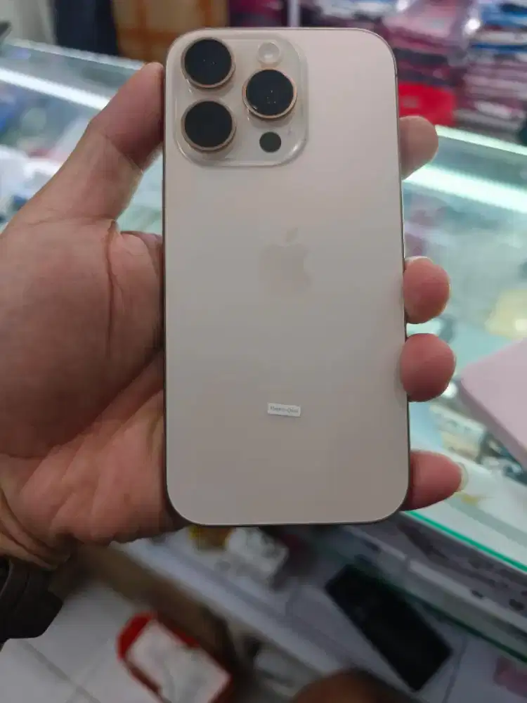 IPHONR 16 PRO 256GB IBOX ISTIMEWA