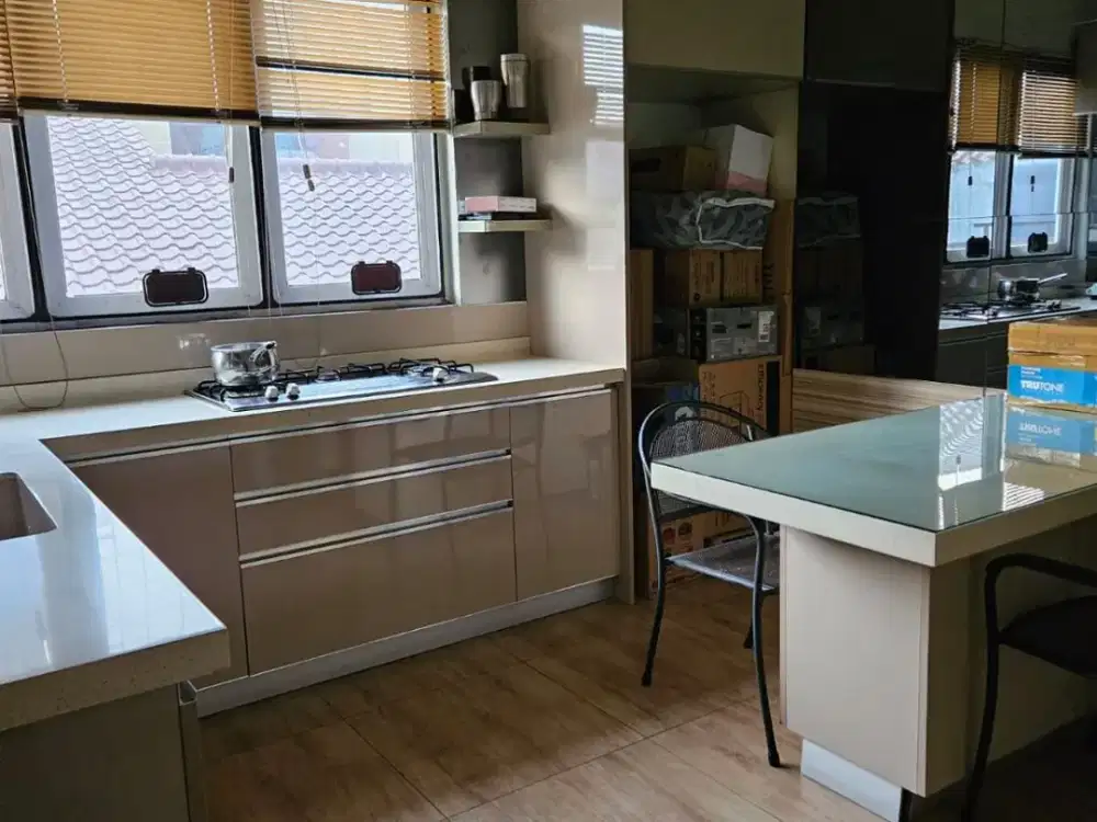 SEWA RUKO STRATEGIS CEMPAKA PUTIH RAYA – SIAP USAHA! LOKASI PRIME