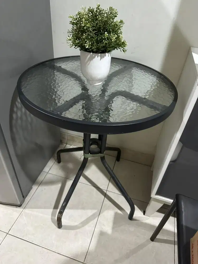 [Preloved] Meja Kaca Bulat