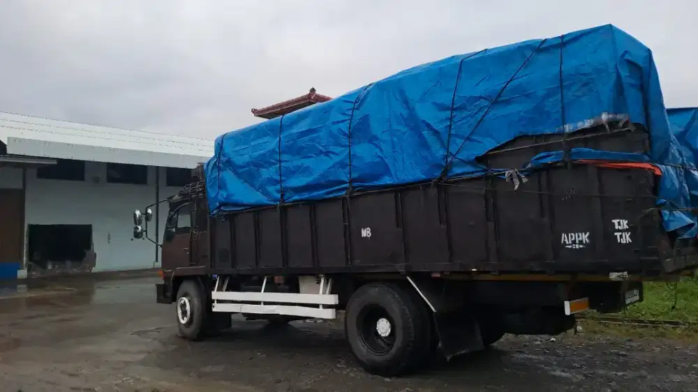 Mitshubshi fuso PS 190