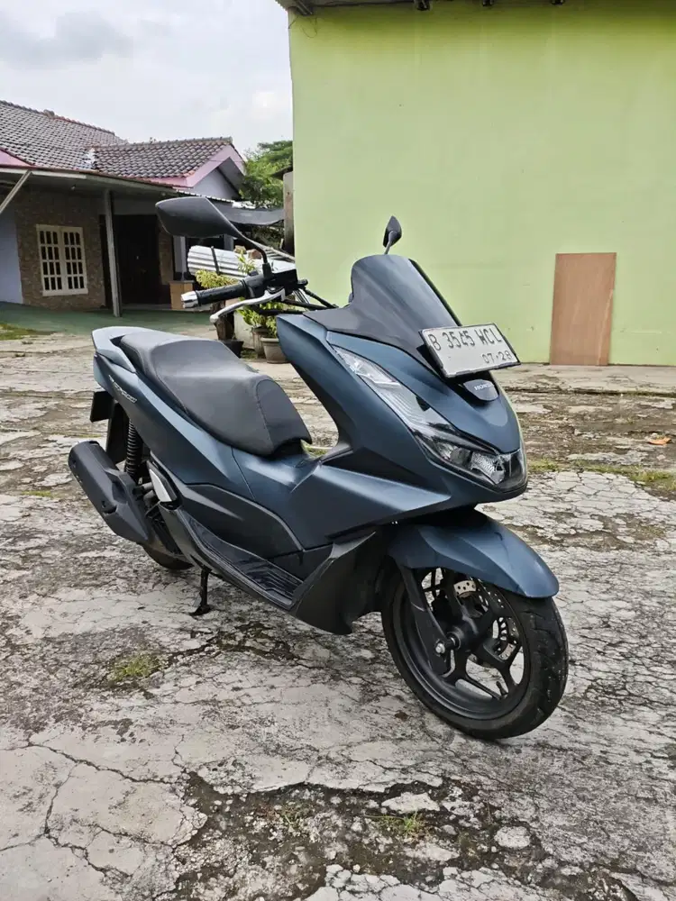Honda PCX 160cc 2023 Lengkap pajak hidup