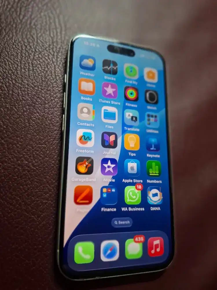 Dijual Iphone 16 like new