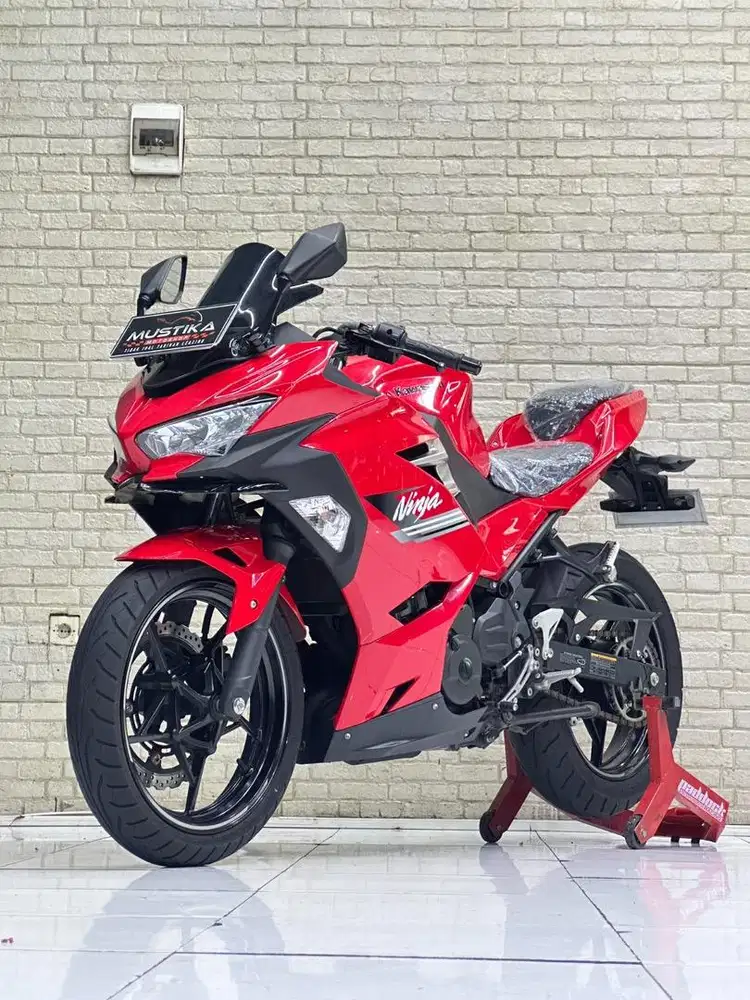 Kawasaki Ninja 250 FI 2023 KM 7rb Unit Istimewa - Zaky Mustika