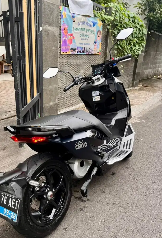 Alva Cervo Supernova Black