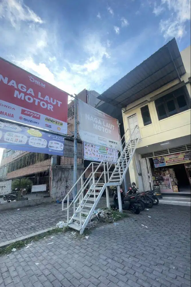 Karyawan untuk toko onderdil spare part motor