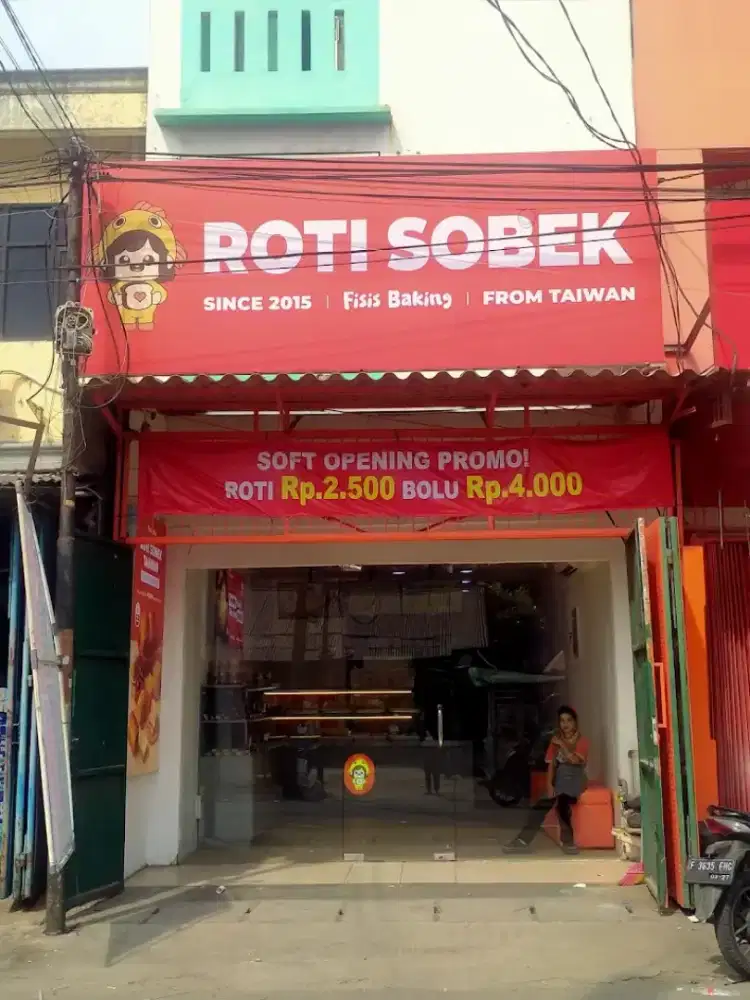 LOWONGAN BAKER TOKO ROTI