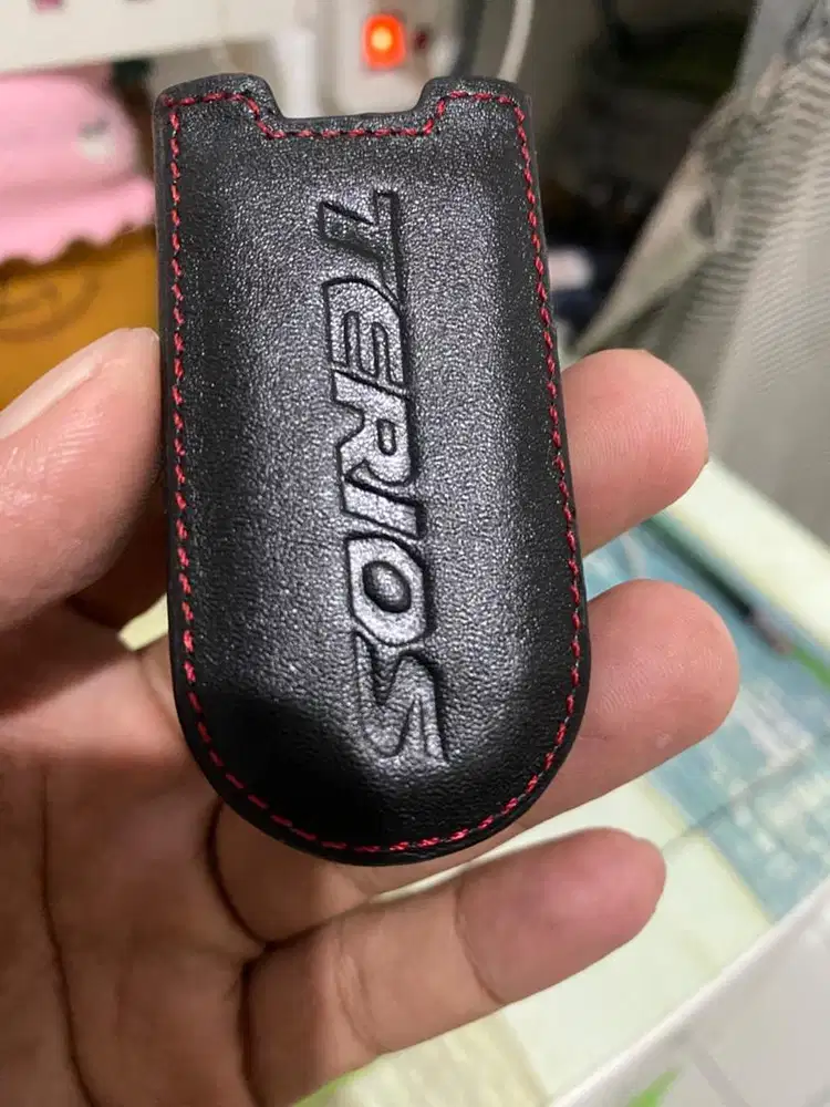 Jual sarung remote kulit terios