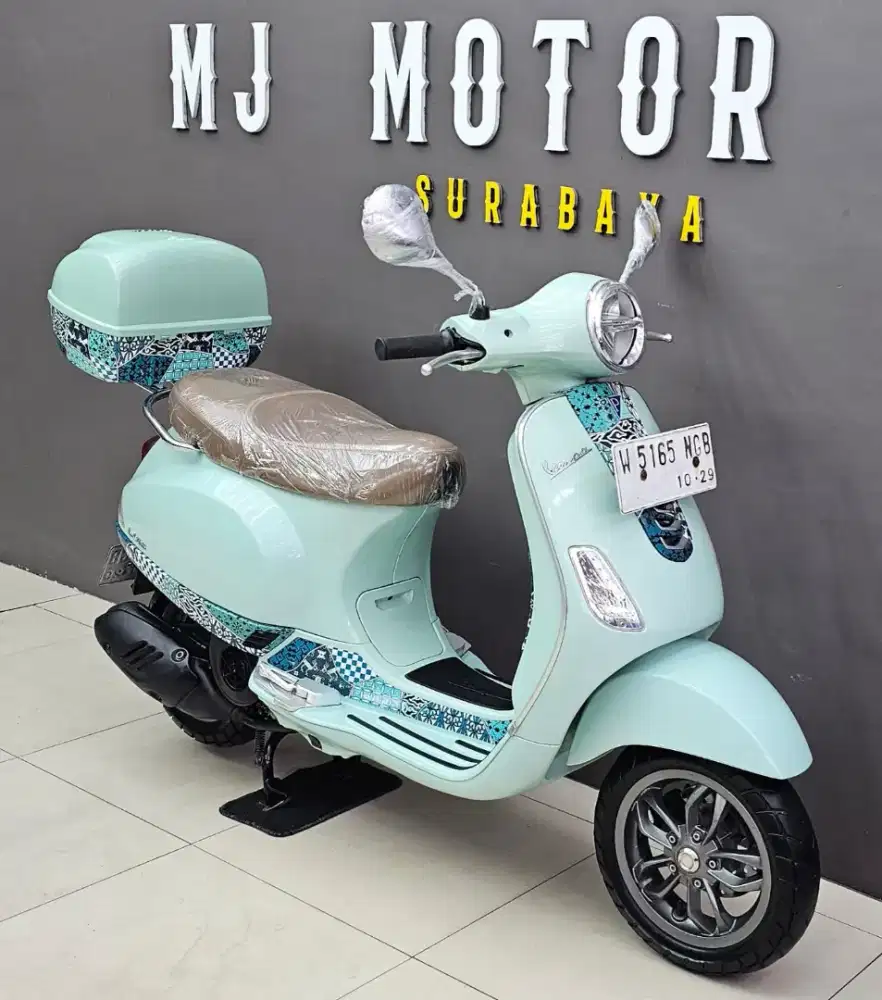 MULUS SIAP PAKAI//VESPA LX 125 BATIK