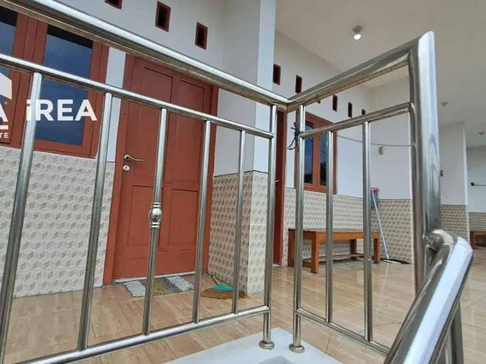 KOST 2 LANTAI DIJUAL DI SOLO DEKAT PUSKESMAS BANYUANYAR