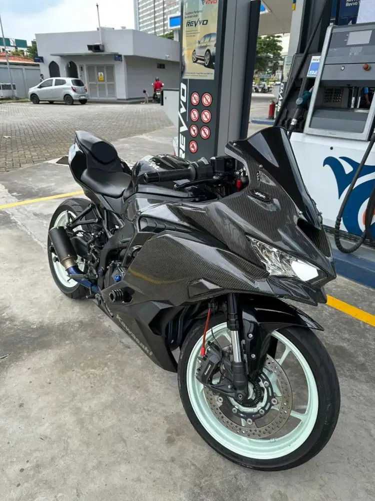 ZX25R 2020 (Quickshiffer Kawasaki)