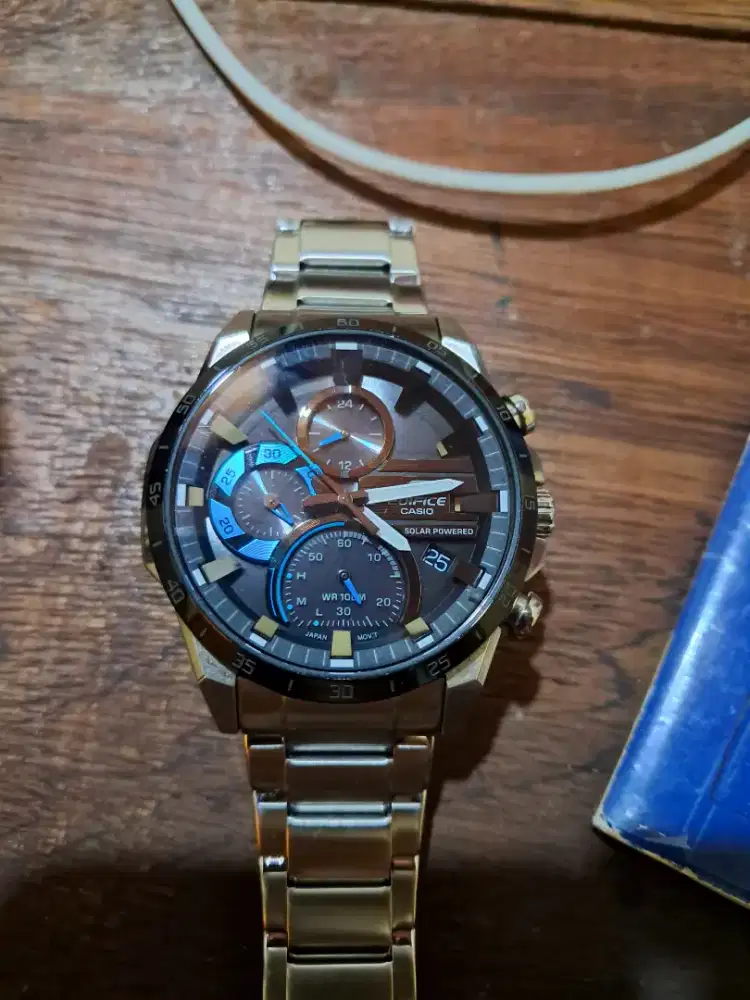 Jam tangan Casio Edifice