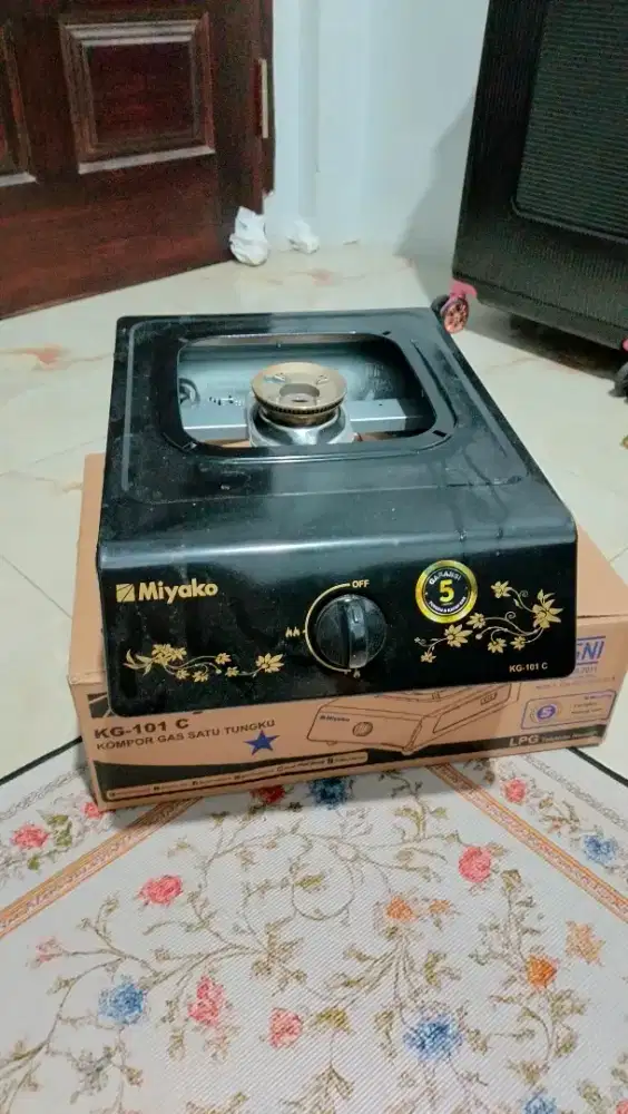 Kompor dan Lemari