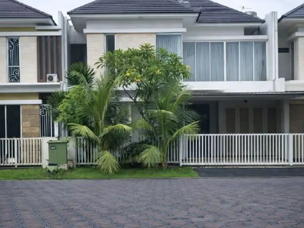 DIJUAL Rumah Wisata Bukit Mas 2 Main Road Semi Furnish