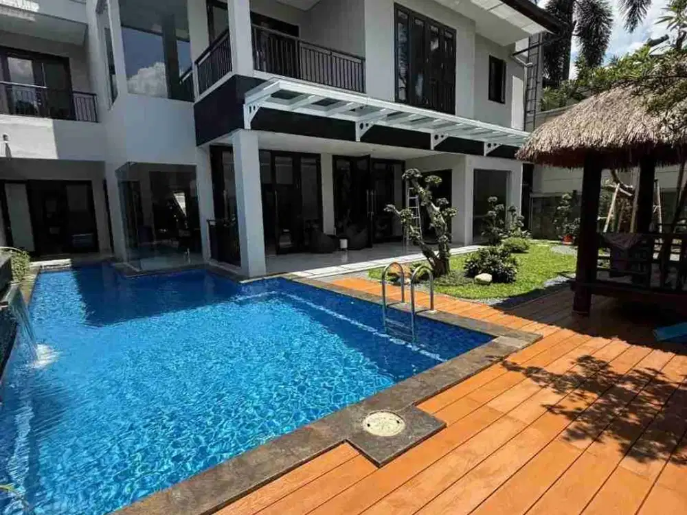 Rumah Dalam Townhouse Prime Kemang Jakarta Selatan