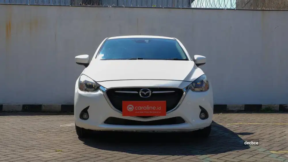 MAZDA 2 GT 1.5 AT 2015 PUTIH