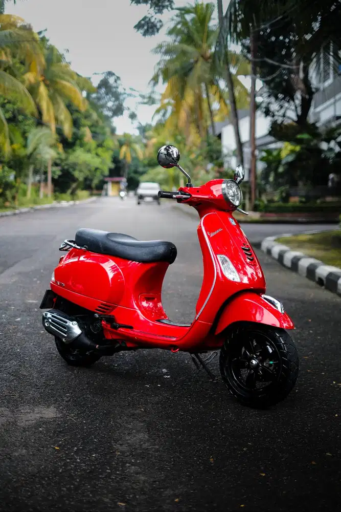 JUAL VESPA MATIC BEKAS/SECOND SPRINT LX 2019 MURAH BERGARANSI