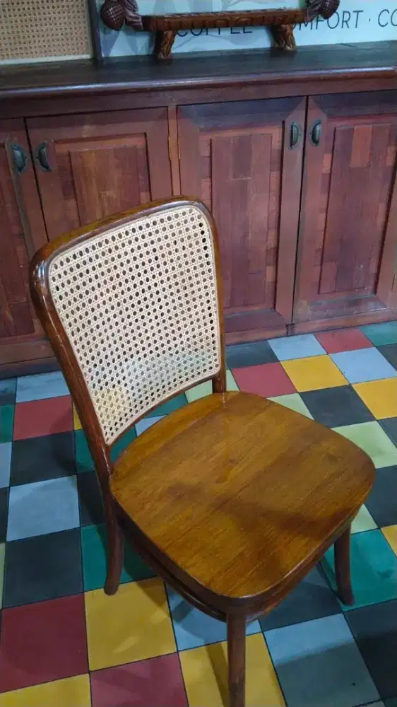 Kursi makan jati rotan solid