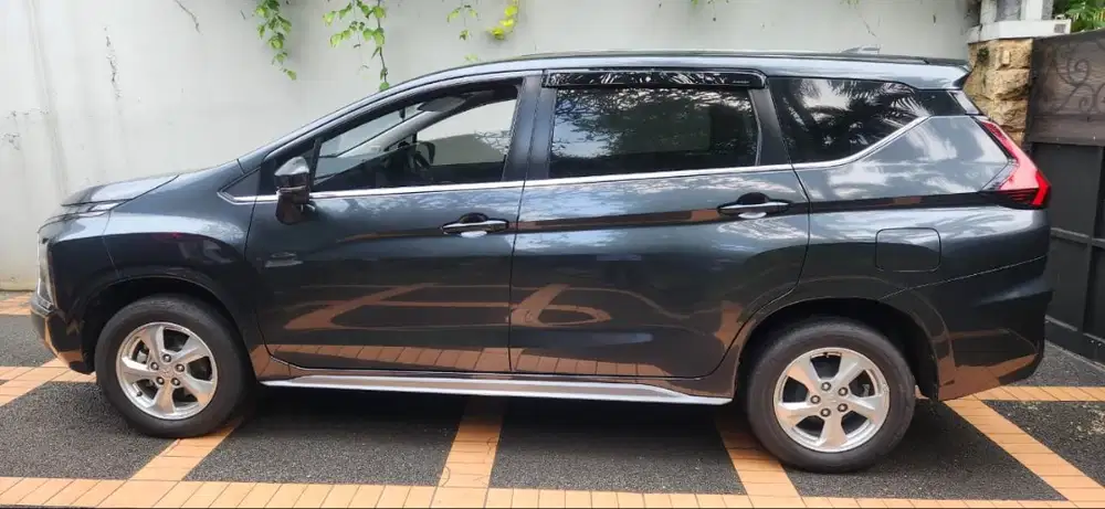 Misubishi Xpander Sport Grey 2023 (KM RENDAH)