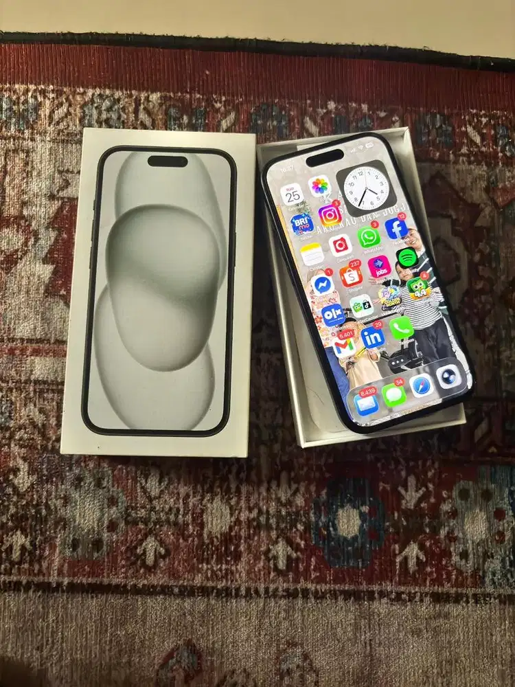 Iphone 15 128GB Ex Resmi Indonesia