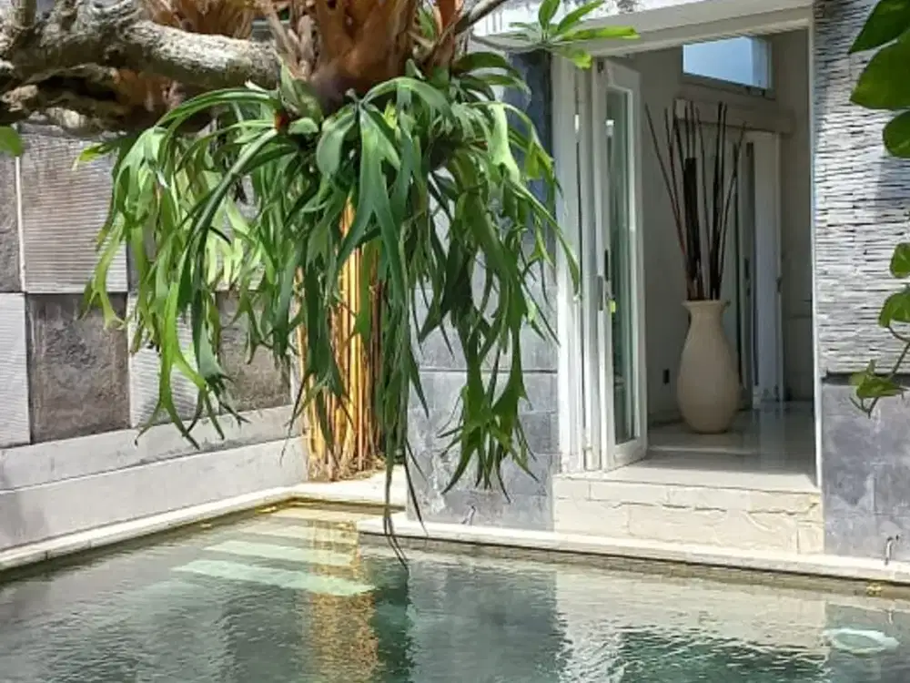 FULL FURNISHED VILLA 312M2 JL. TAMAN BALI NUSADUA BALI