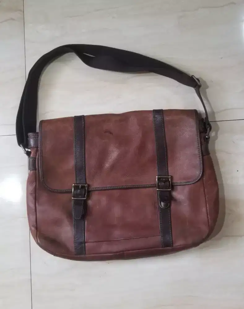 Tas leather selempang fossil original 100%