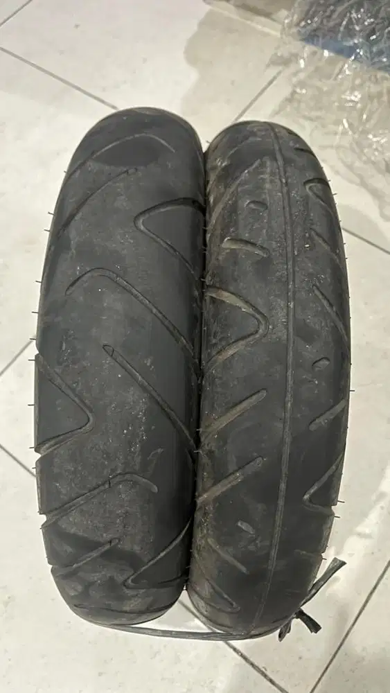 Ban IRC MB67 Ring 12 Scoopy Bawaan