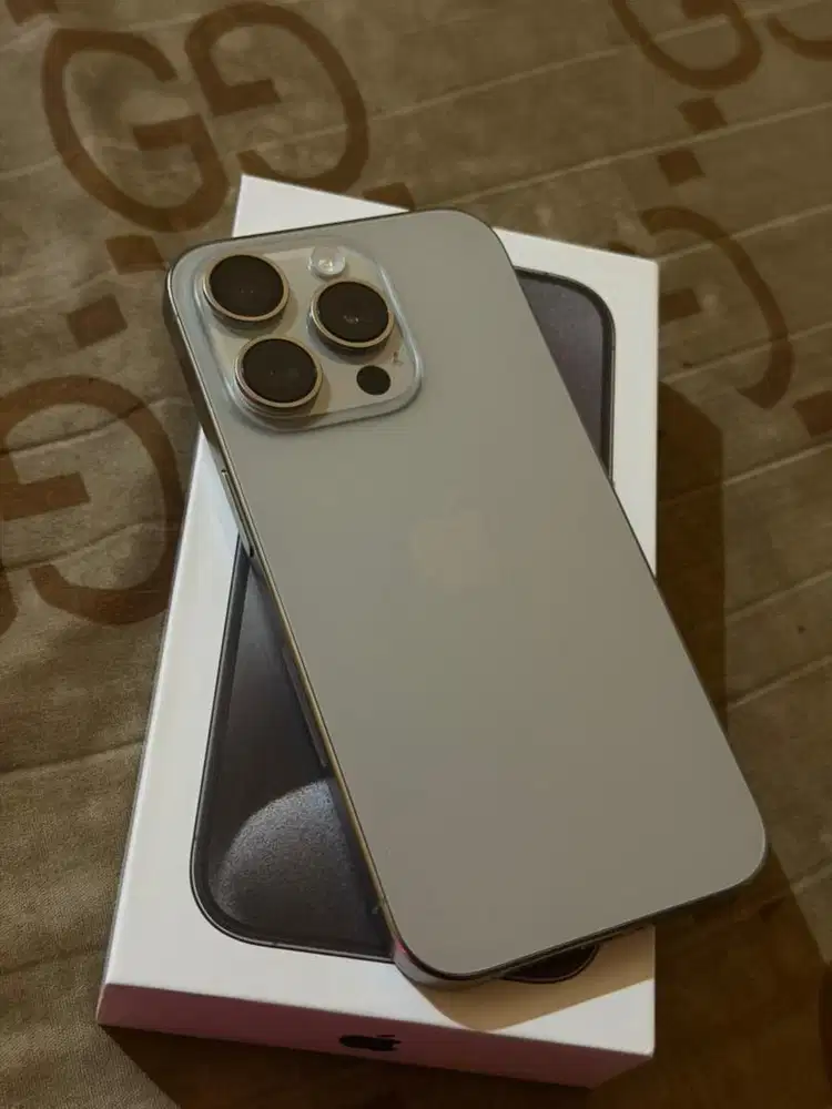 iphone 15 pro natural 128gb fullset