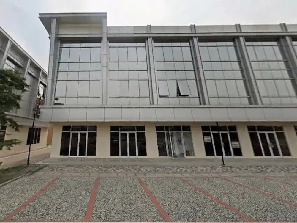 Ruko Hoek 3lt La Riviera 5x15 75m Hadap Boulevard PIK2